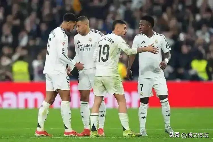 西甲第5轮:霸气侧漏,皇马剑走偏锋鹰击西班牙人 西甲第5轮:霸气侧漏,皇马剑走偏锋鹰击西班牙人