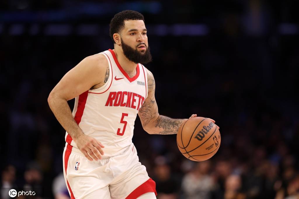 除非进行交易 否则火箭无法签约自由球员填补阵容 除非进行交易 否则火箭无法签约自由球员填补阵容