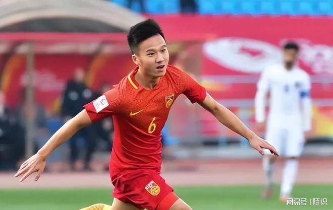 浙江俱乐部两位离队热门预测!一人效力法甲马赛,可考虑去国安 浙江俱乐部两位离队热门预测!一人效力法甲马赛,可考虑去国安