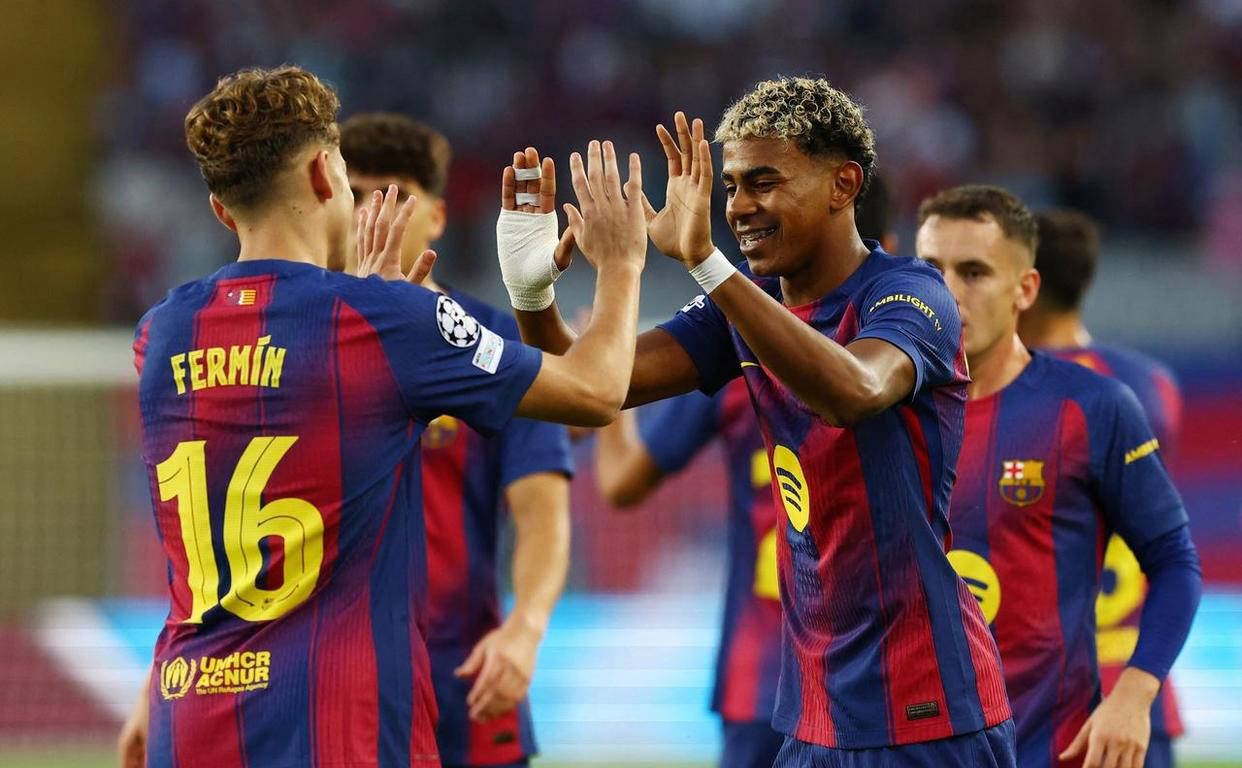 巴萨6-1大胜希超豪门,费尔明帽子戏法、拉什福德双响+造点、亚马尔破门 巴萨6-1大胜希超豪门,费尔明帽子戏法、拉什福德双响+造点、亚马尔破门